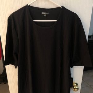 Men's Black long-line short sleeve tee